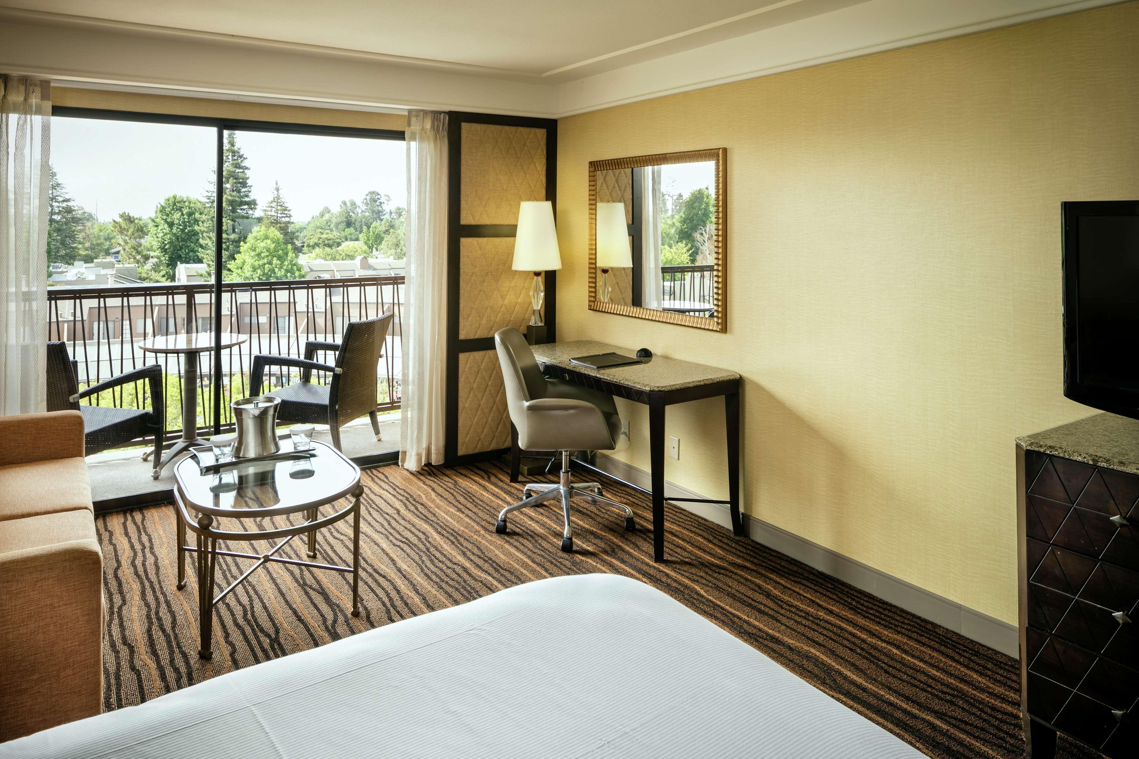 Hotel Hilton Stockton Exterior foto